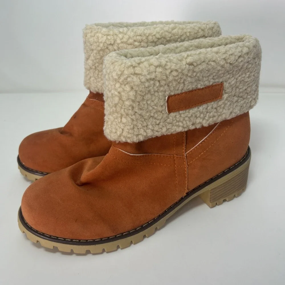 Orange Faux‎ Suede Ankle Boots Women's Sz EU 40, US 8 Sherpa Lined, Chunky Heel